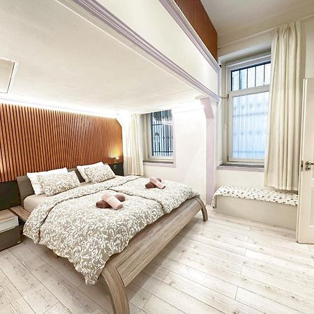Yes, Yes! Lovely Apartment Good Amenities Budapest Center Exterior foto
