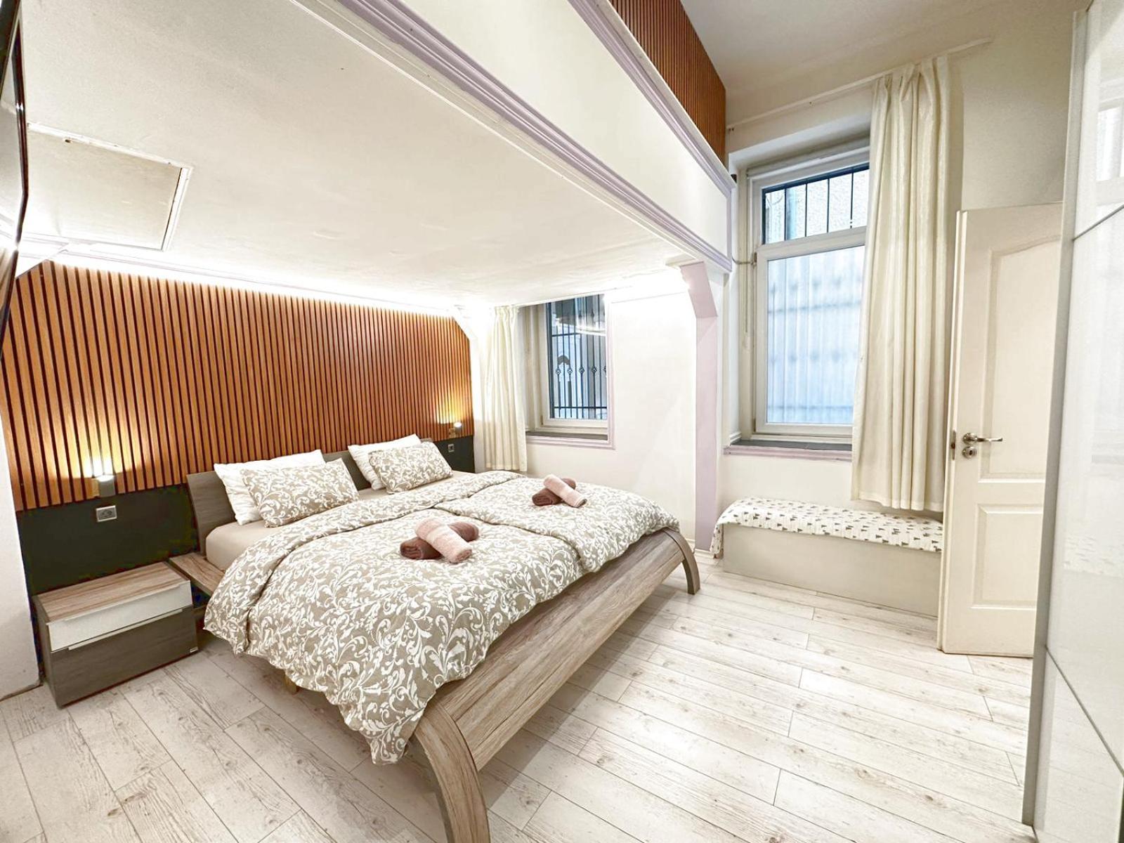 Yes, Yes! Lovely Apartment Good Amenities Budapest Center Exterior foto