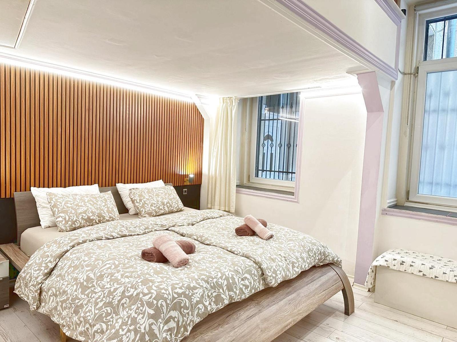 Yes, Yes! Lovely Apartment Good Amenities Budapest Center Exterior foto